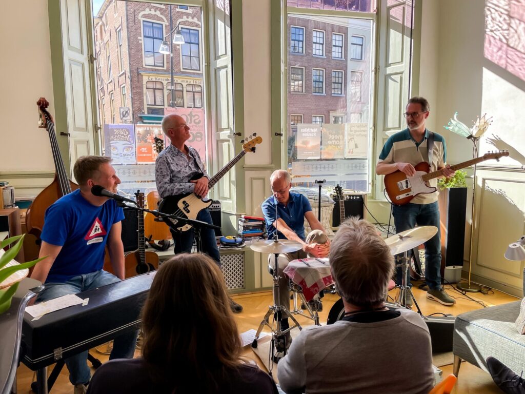 cadf99c4-4a4b-4036-a7ba-0fca090b7463